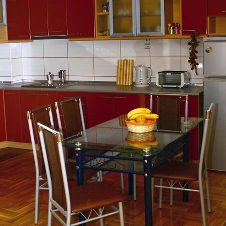 Goldy Hostel Bitola Eksteriør billede